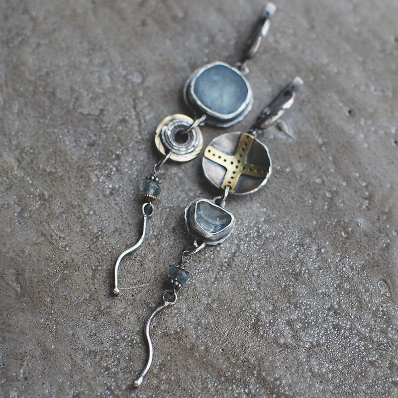 Boucles d'oreilles en croix en pierre bleue