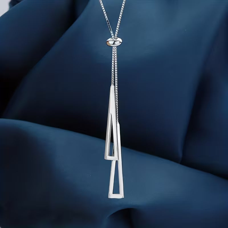 Collier Élégance Lasso Gracieux