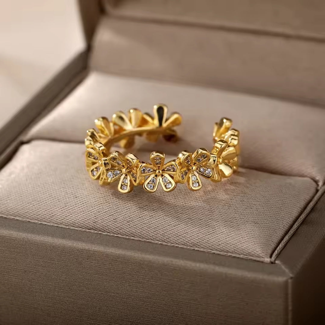 Bague en Or avec Fleur en Zirconia Ajustable