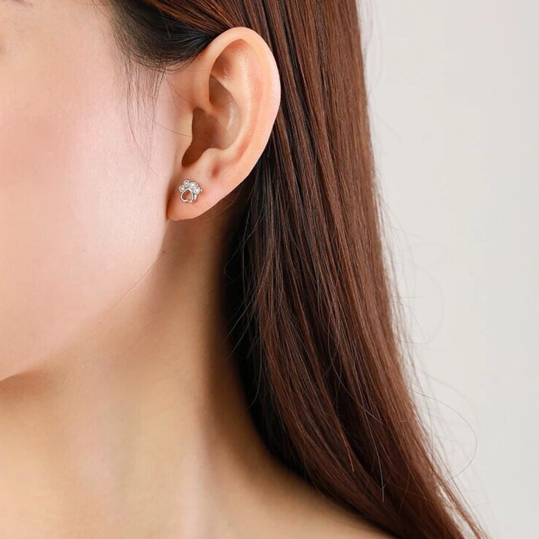 Boucles d'oreilles en argent sterling en forme de patte – Avec zirconia étincelants