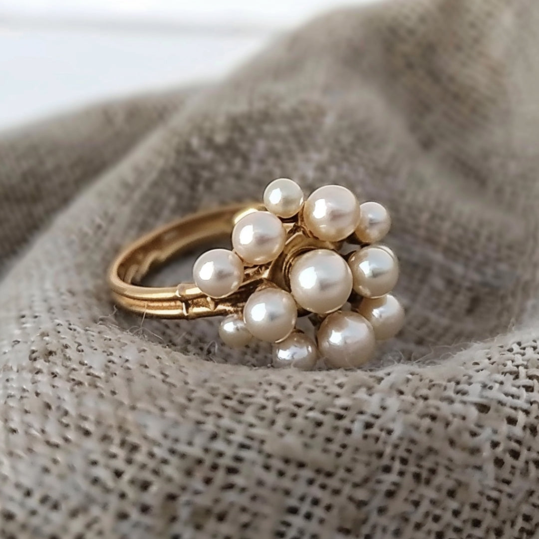 Bague en or perle