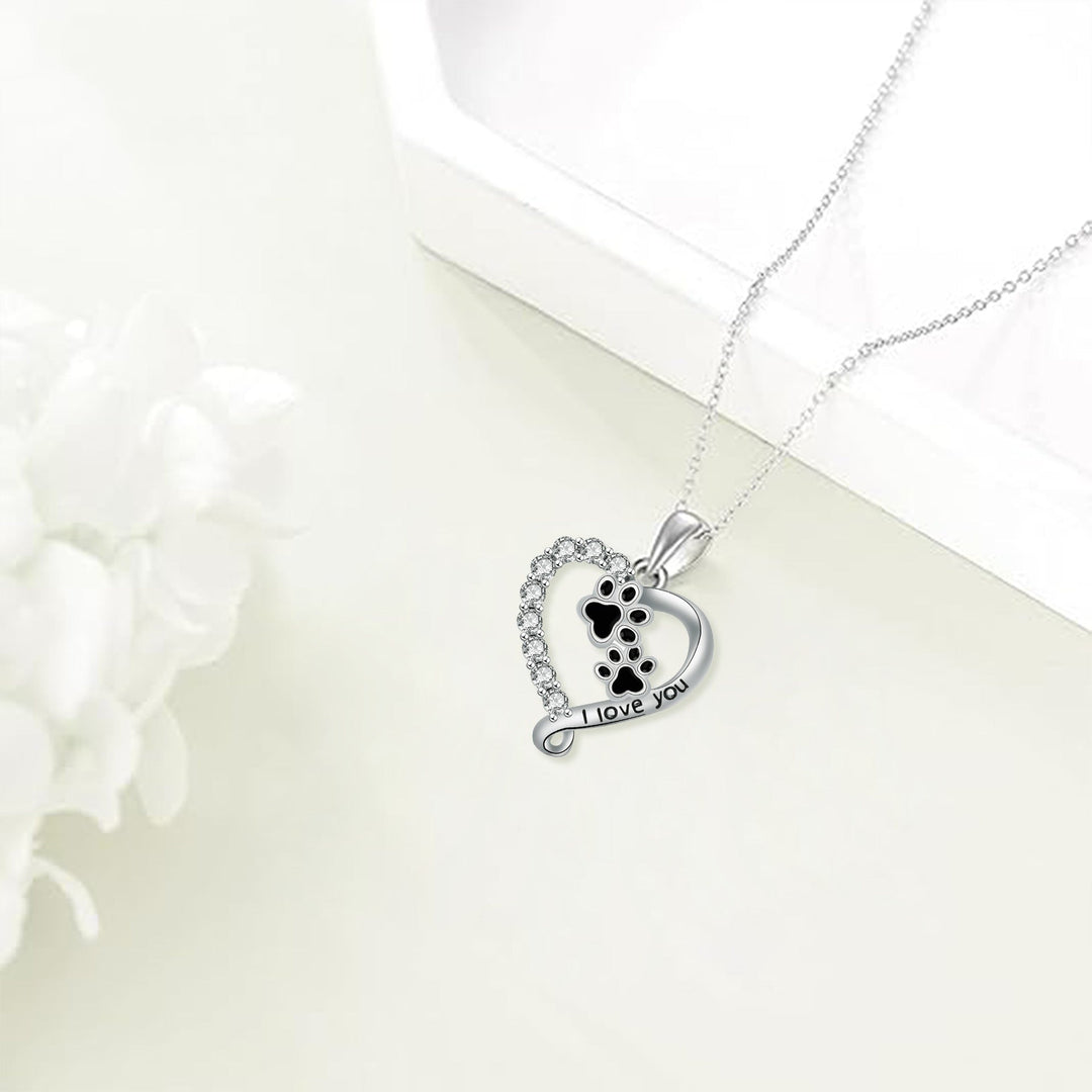 Collier Pendentif en Forme de Cœur avec Pattes
