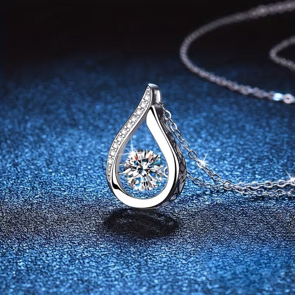 Collier en argent en forme de goutte