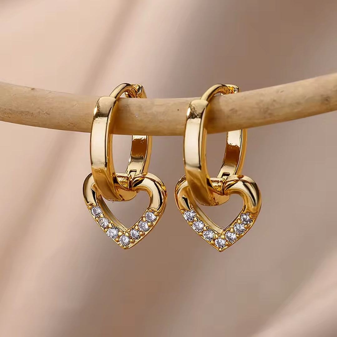 Boucles d'oreilles cœur en or brillant