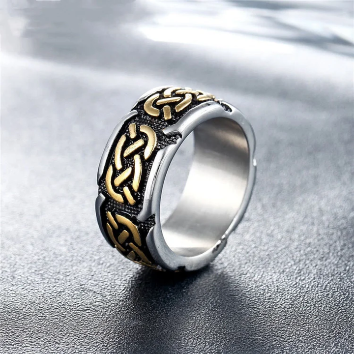 Bague en Argent avec Nœud Celtique