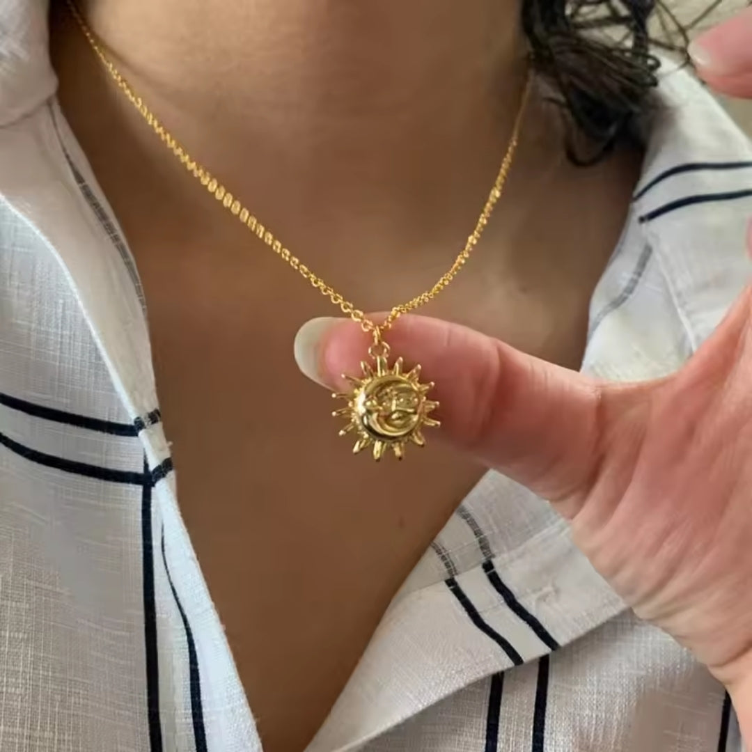 Collier Doré Solaire