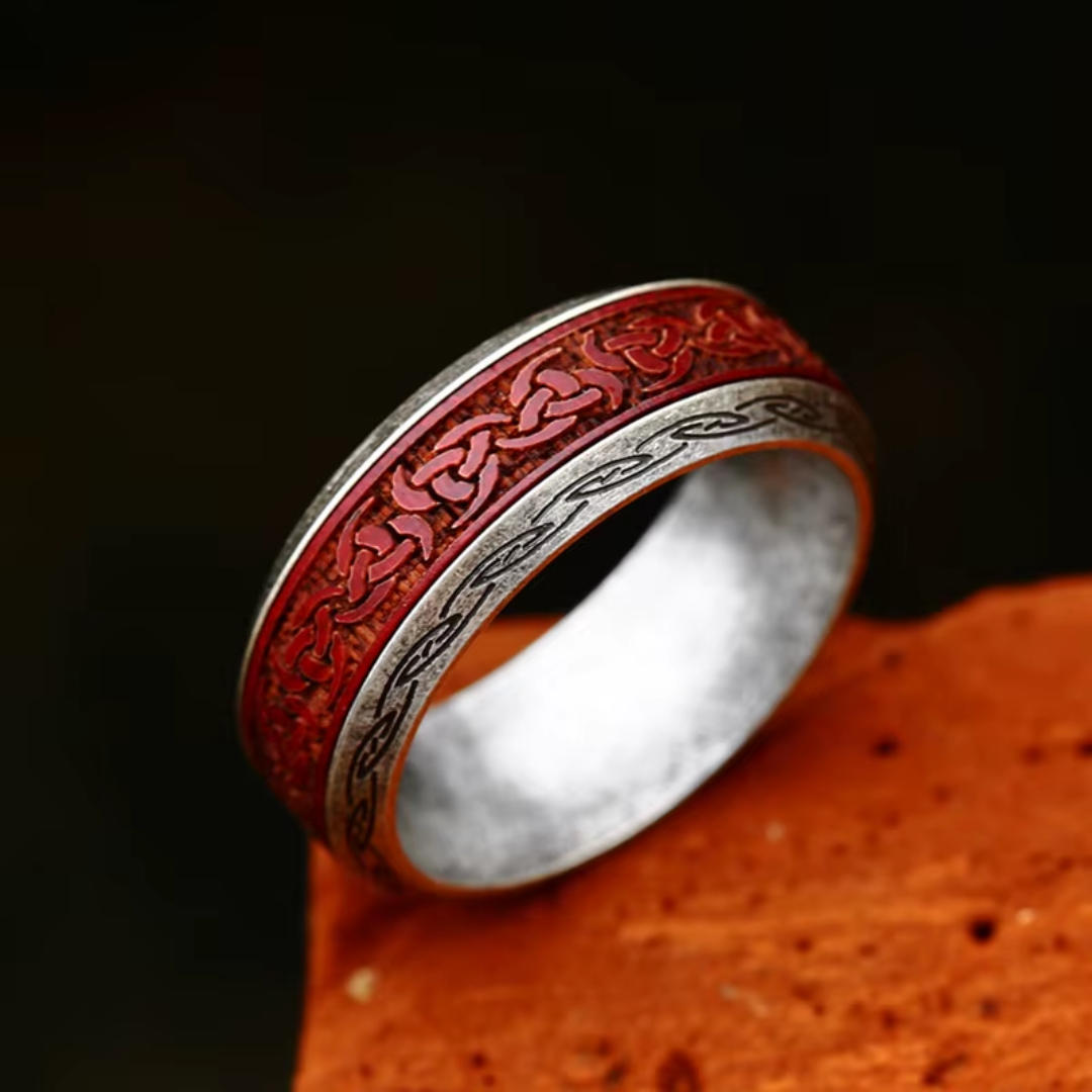 Bague Vintage Celtique Motif Cramoisi