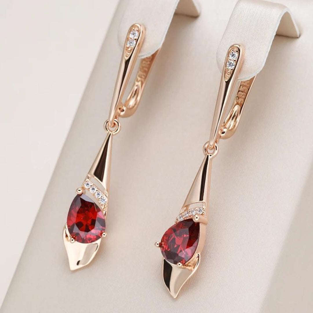 Pendentif Élégant avec Cristal Rouge en Or