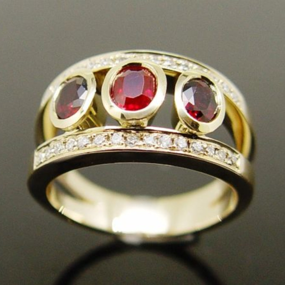 Bague en Zircon Rouge Vintage