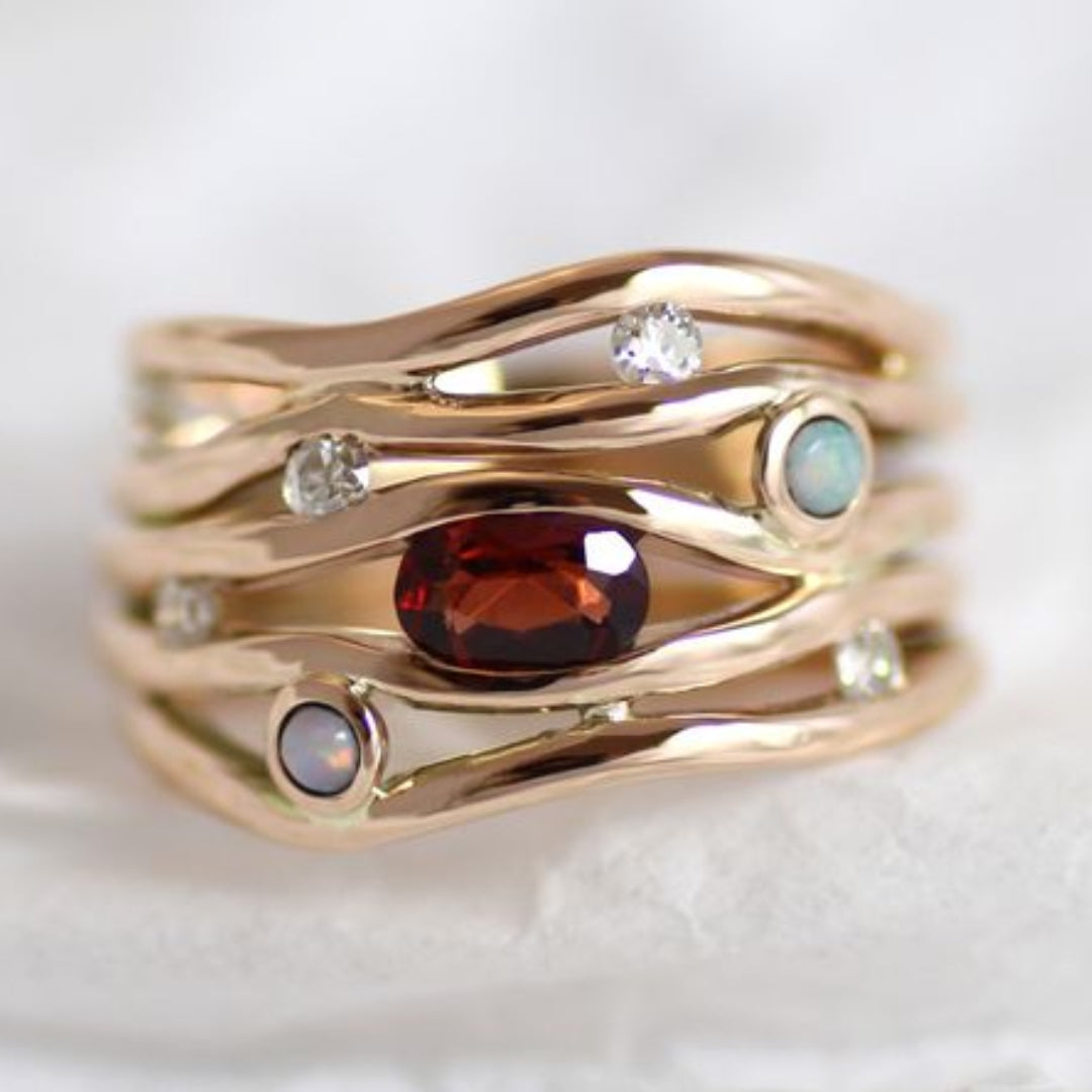 Bague Dorée Fine en Zirconium Vintage