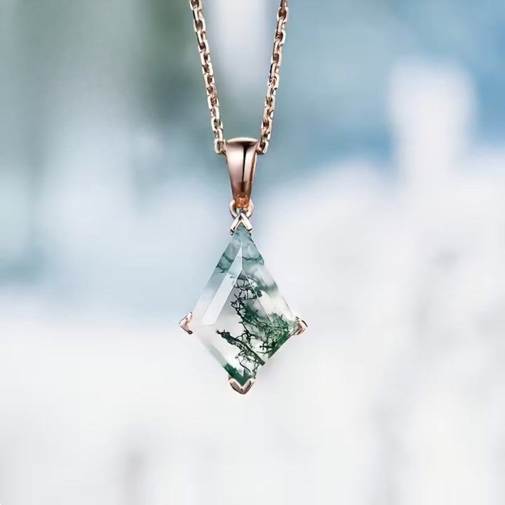 Collier Goutte Géométrique en Agate Mousse