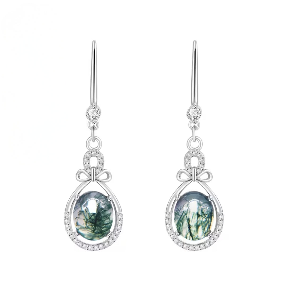 Boucles d'oreilles brillantes en goutte arrondie en agate mousse
