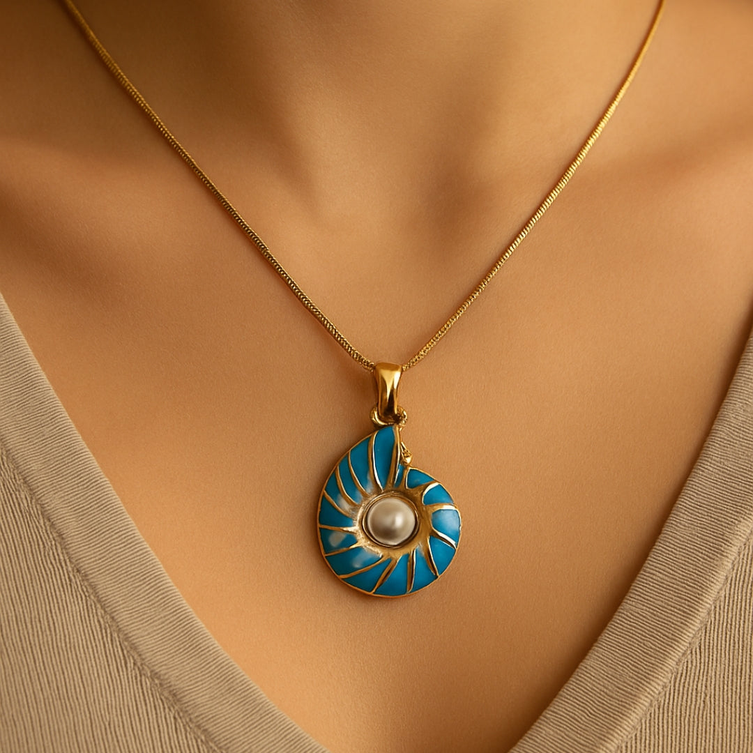Collier Pendentif en Perle de Coquillage