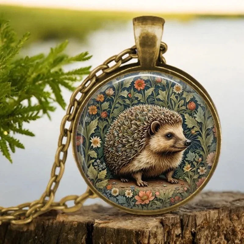 Collier en verre avec pendentif esprit de la forêt