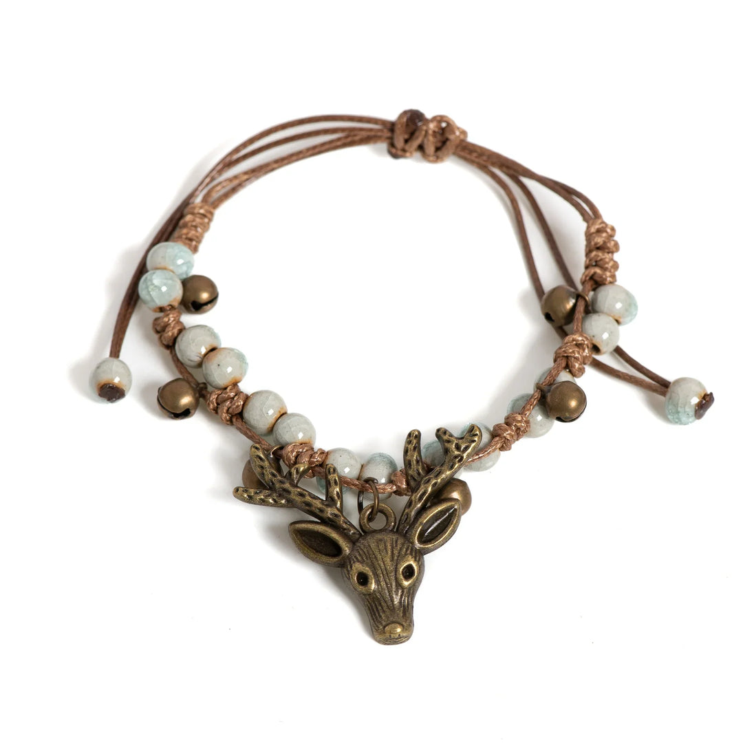 Bracelet en céramique fait main avec charme faon