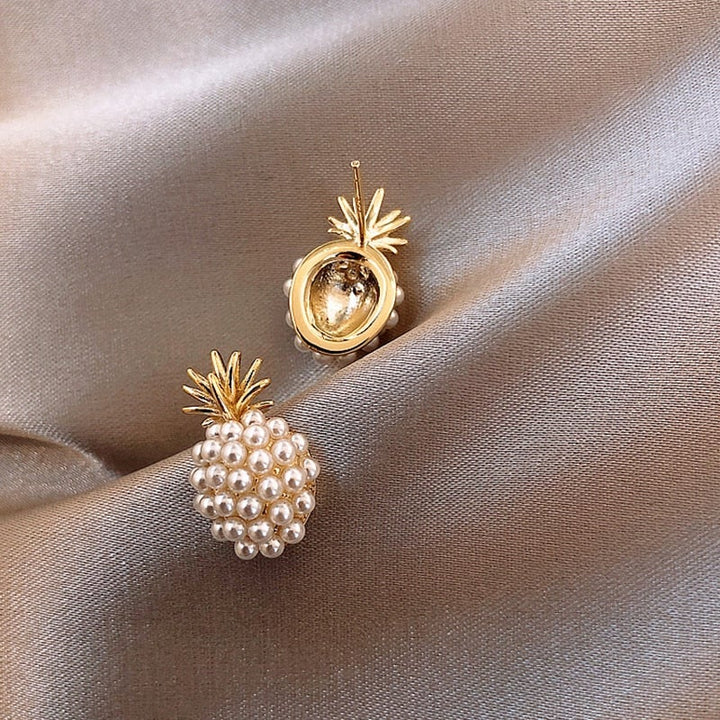 Boucles d'oreilles en argent incrustées de perles et d'ananas tropical