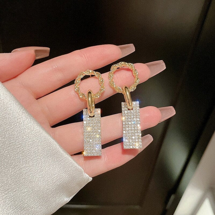 Boucles d'oreilles en zirconium luxueuses en argent sterling et baignoires incrustées de strass