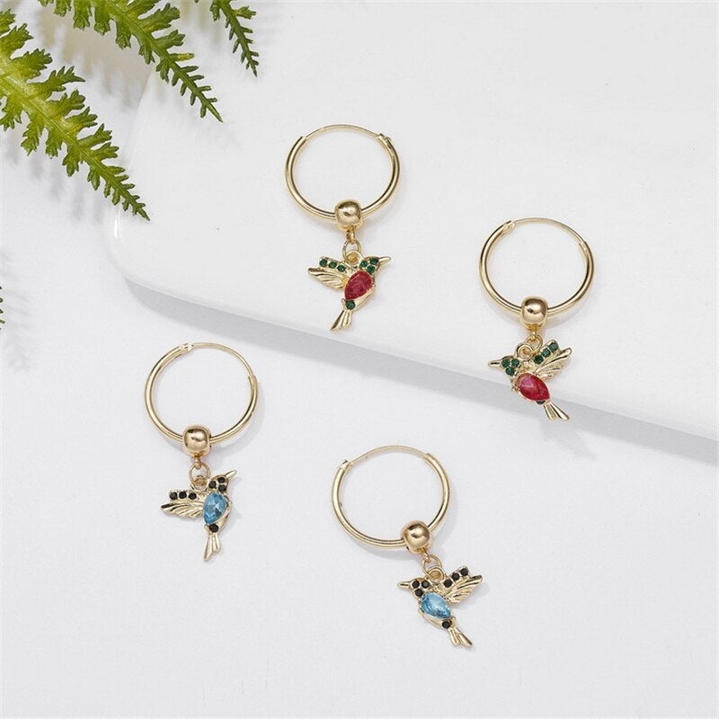 Boucles d'oreilles colibri en édition limitée avec incrustation de zircon
