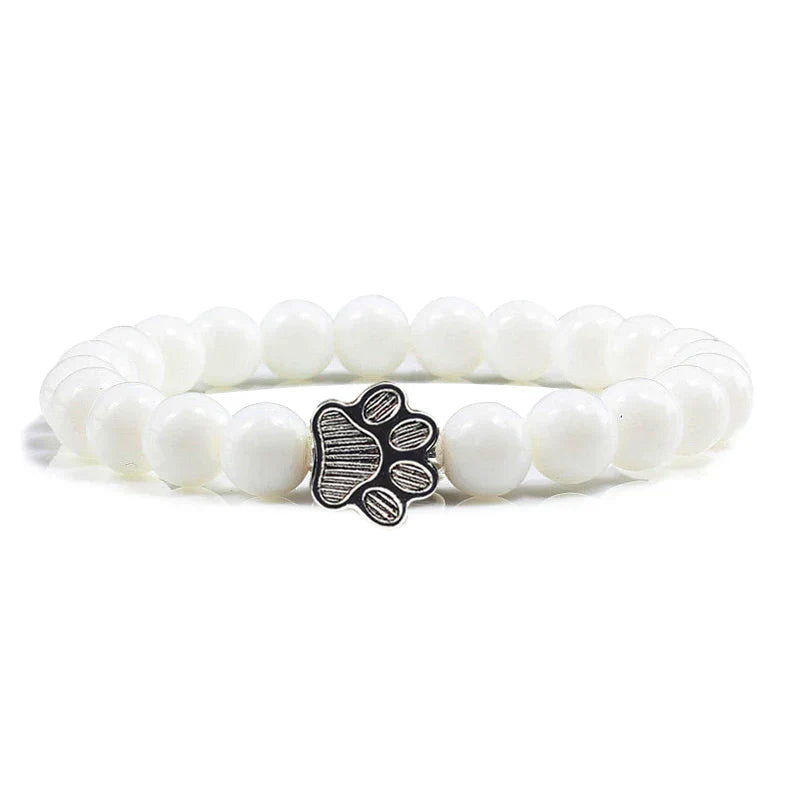 Bracelet en perles avec motif de patte – Design en pierre naturelle