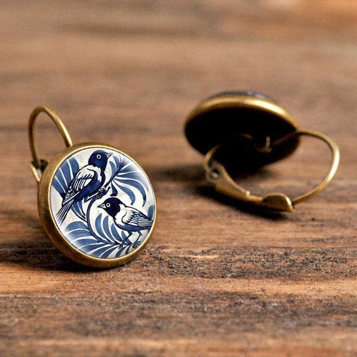 Boucles d'oreilles en verre sous dôme Vintage Blue Magpie