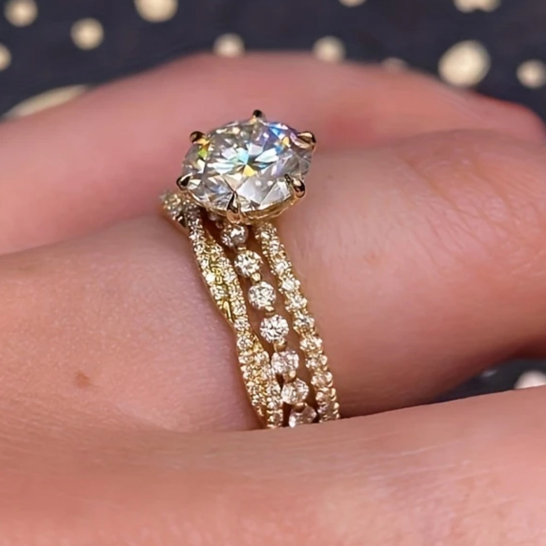 Bague en Zirconia Doré Élegante à Couches