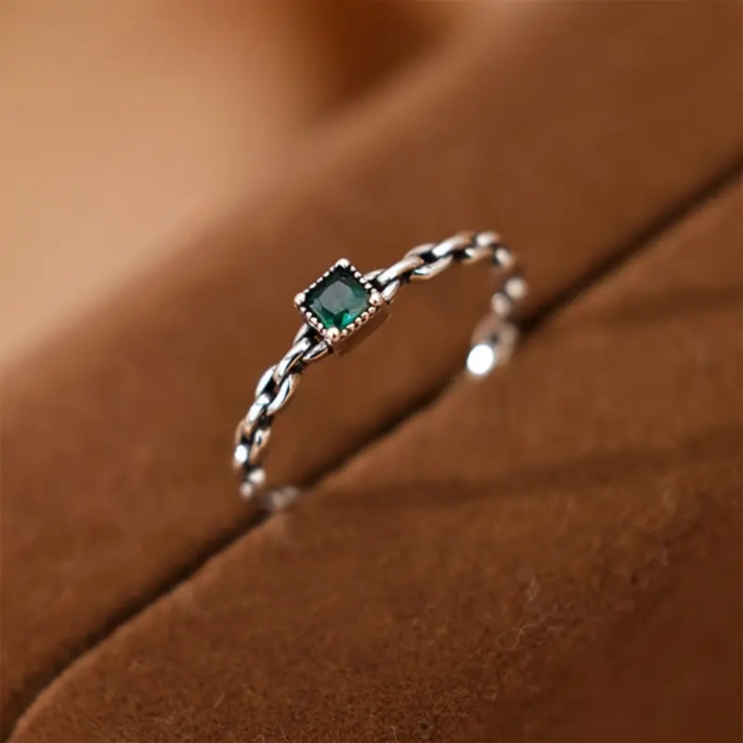 Bague en Argent avec Chaîne en Verre Cubique Vert