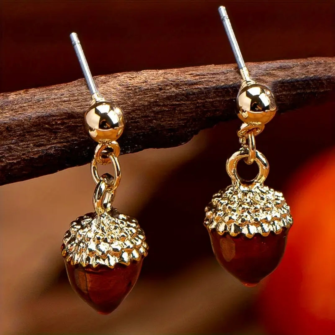 Boucles d'oreilles en noisette rouge doré