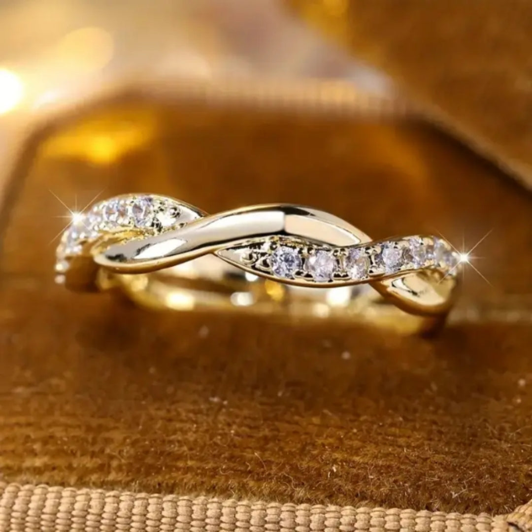 Bague tressée en or brillant