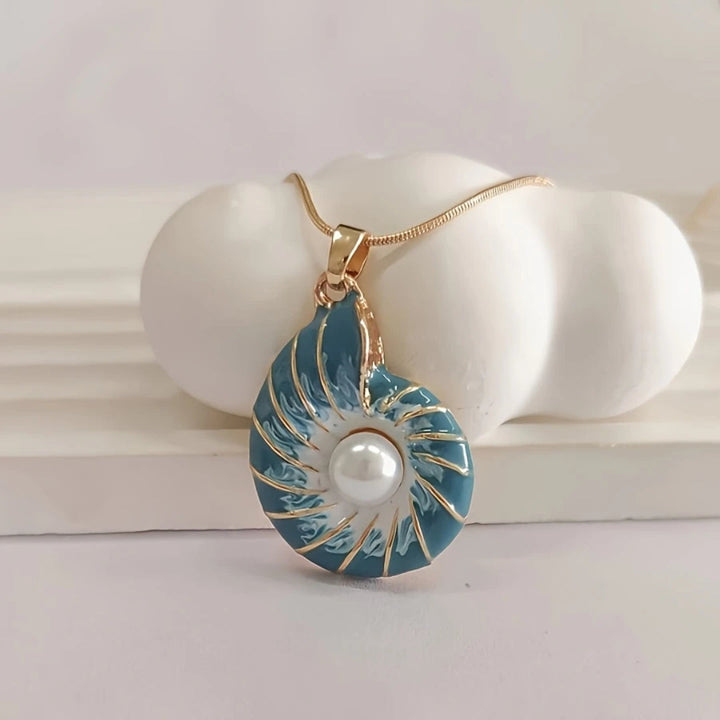 Collier Pendentif en Perle de Coquillage