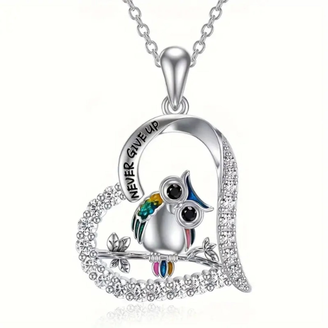 Collier de hibou coloré et brillant