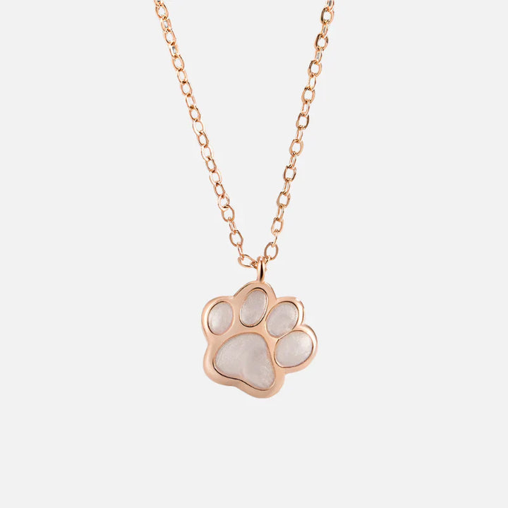 Collier avec Pendentif Patte