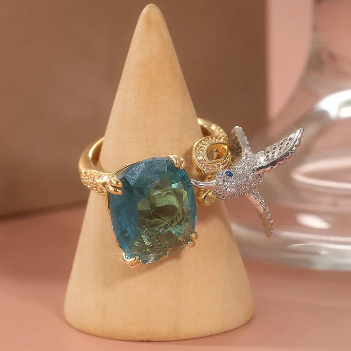 Bague Colibri de Couleur Aquamarine Réglable – Plaqué Or 14K
