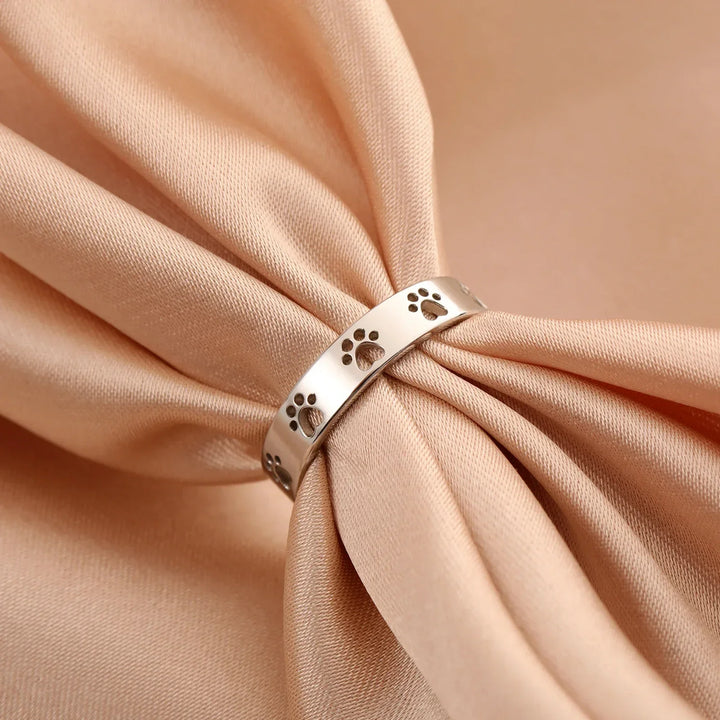 Bague en Acier Inoxydable avec Empreinte de Patte en Or