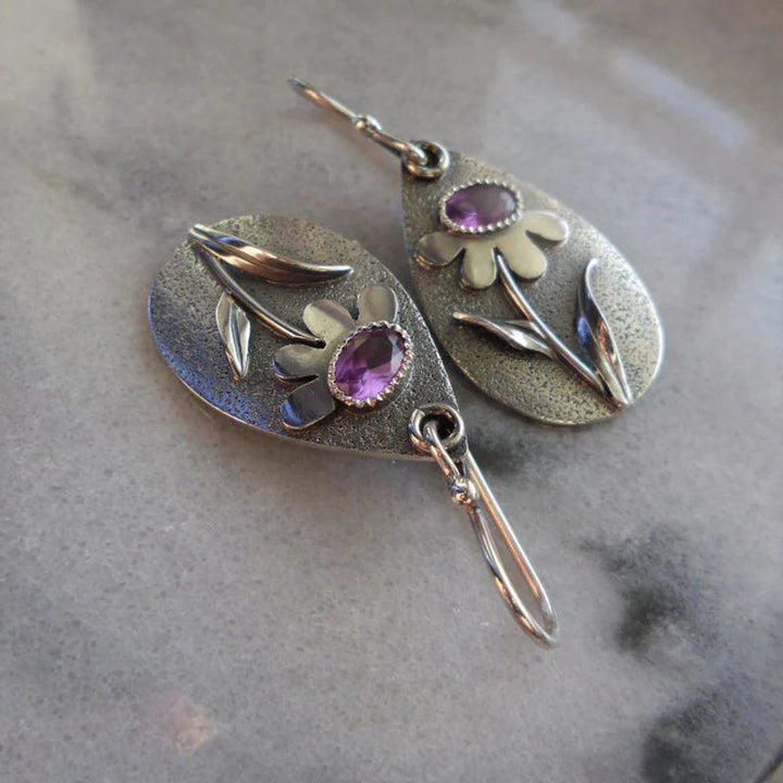 Boucles d'oreilles rétro en fleurs tridimensionnelles