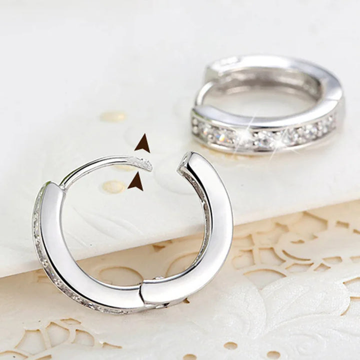 Boucles d'oreilles créoles en zirconium incrusté