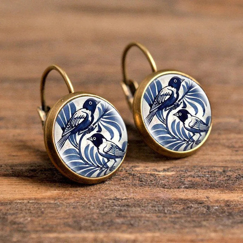 Boucles d'oreilles en verre sous cloche Vintage Blue Magpie