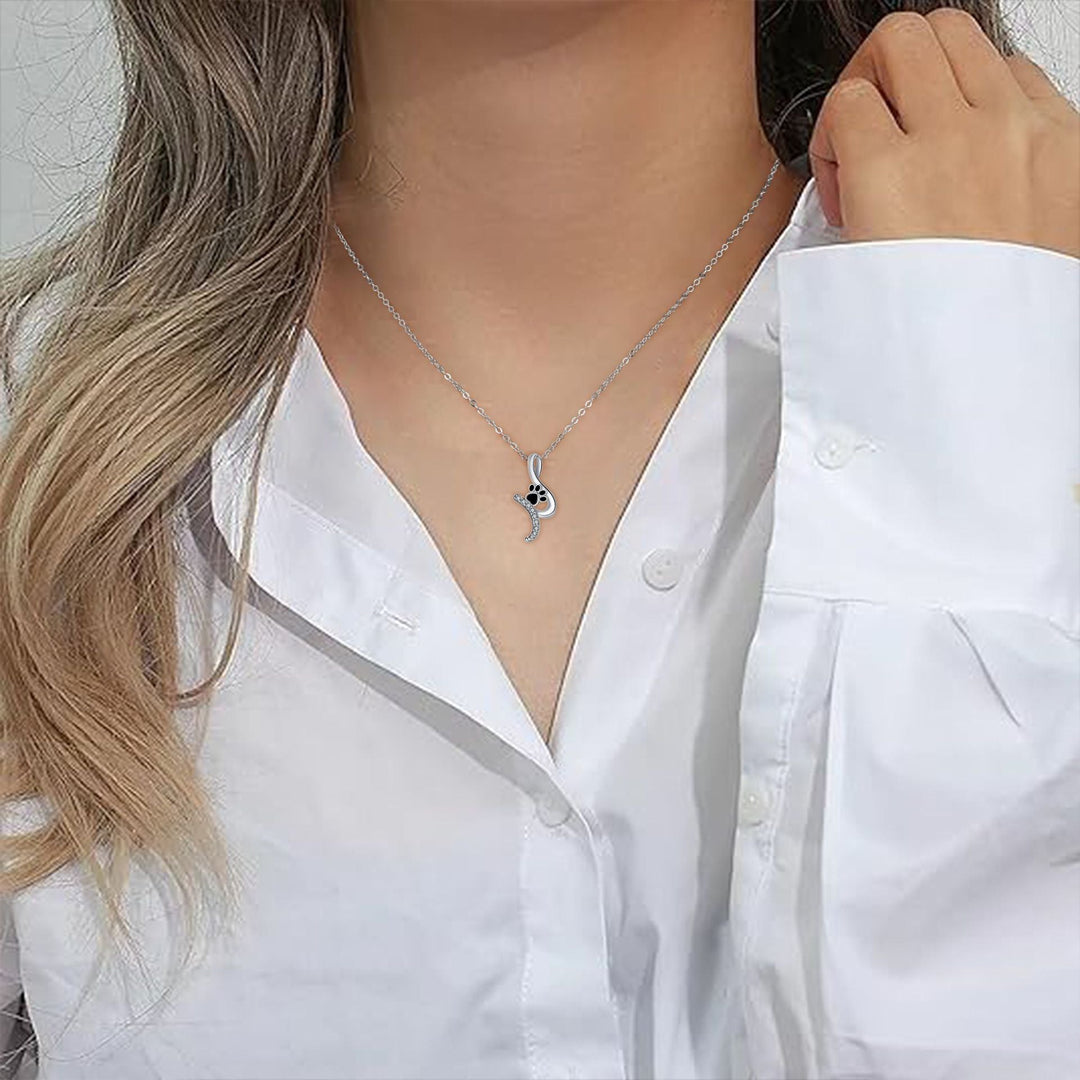 Collier Pendentif avec Empreinte de Patte