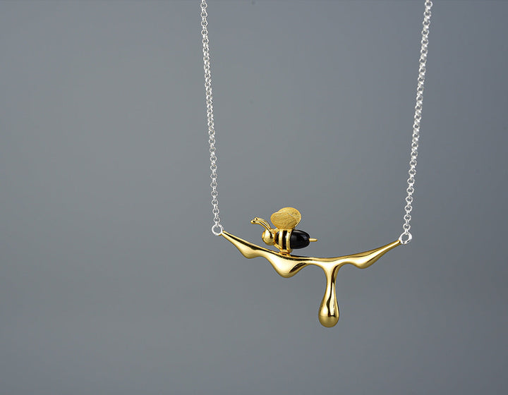 Collier en Miel Coulant et Abeille