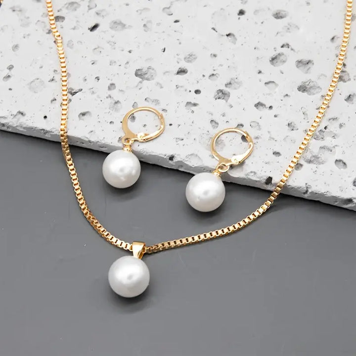 Collier en Perles Élégant et Gracieux