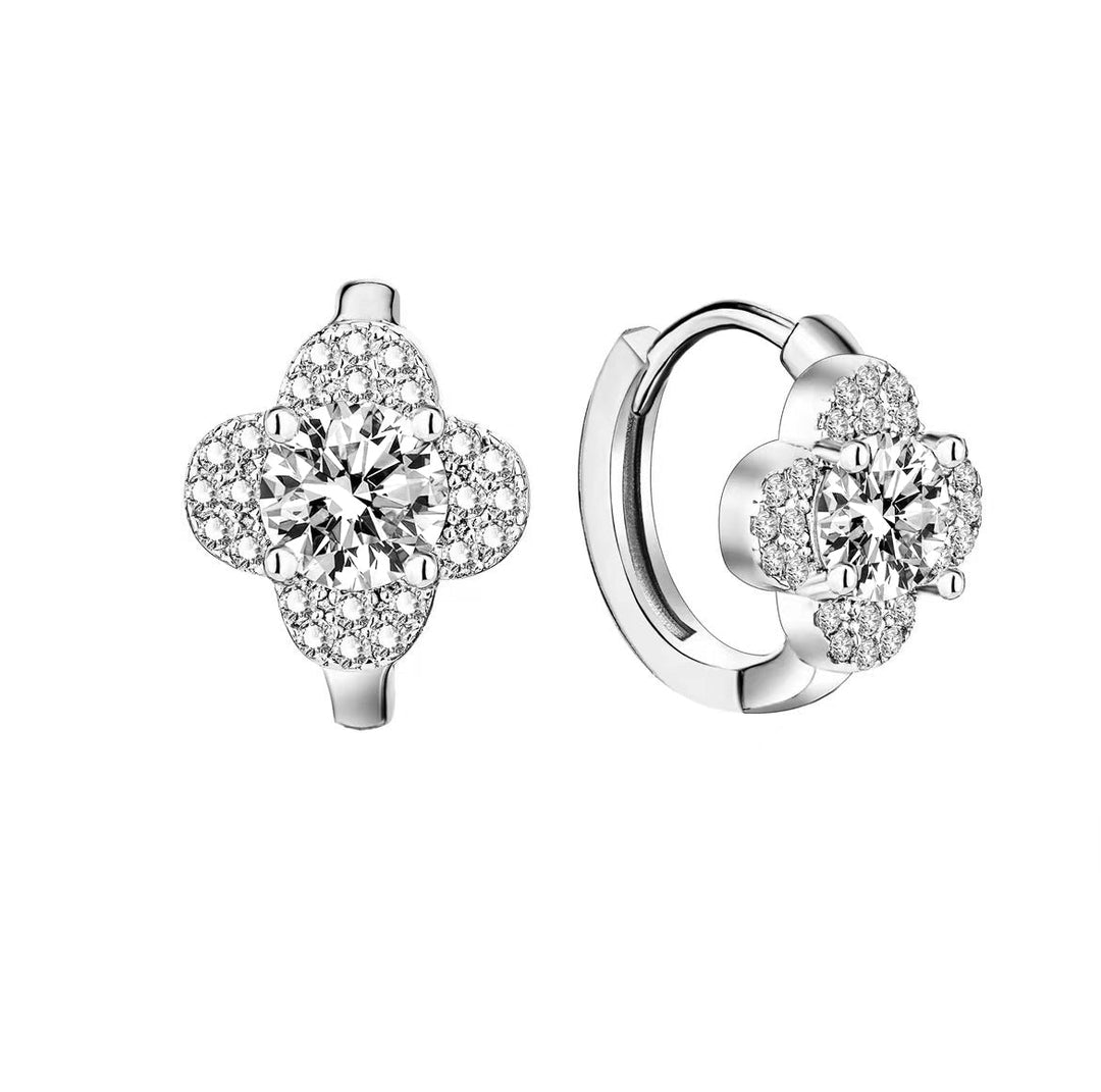 Boucles d'oreilles en Moissanite Trèfle | Or Blanc 16k
