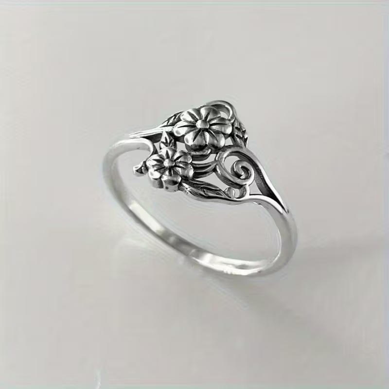 Bague Fleur en Argent Minimaliste