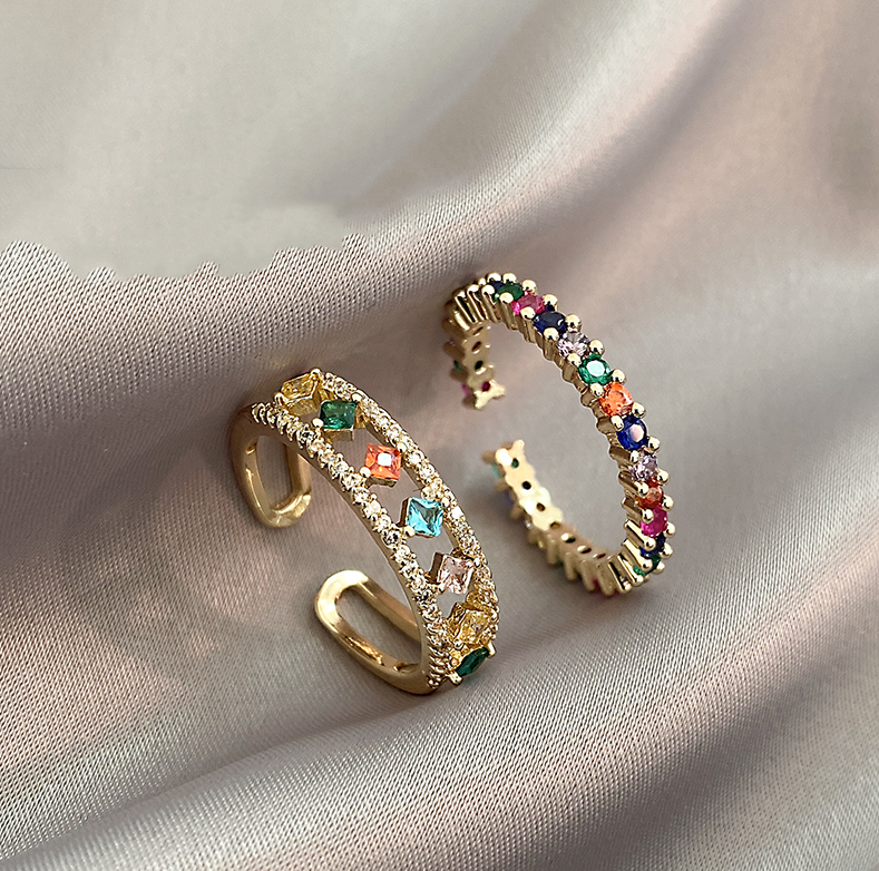 Boucles d'oreilles en zirconium multicolore élégantes