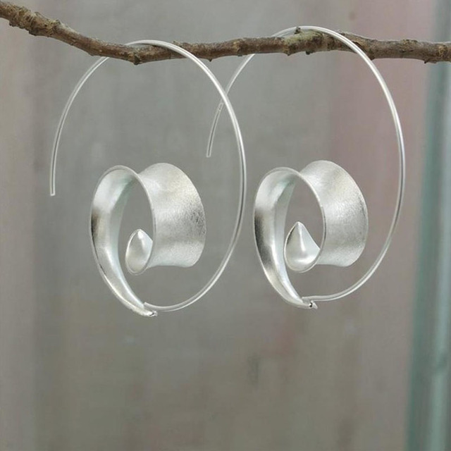 Boucles d'oreilles en forme de spirale