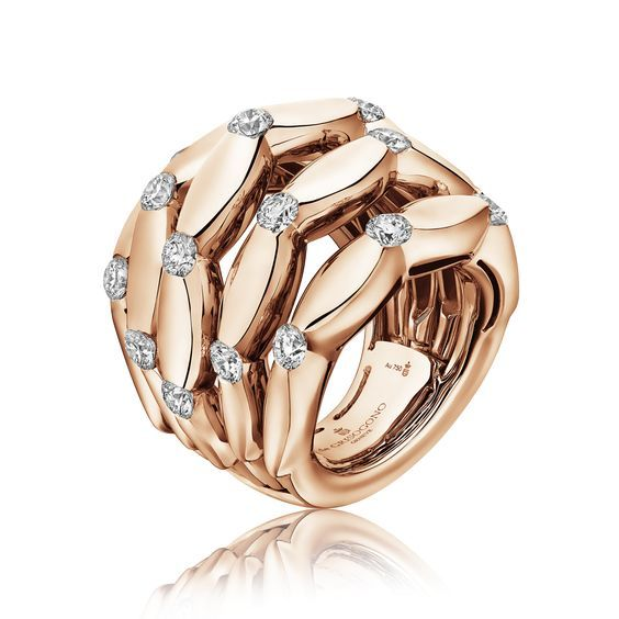 Bague en or avec zirconia vintage superposée