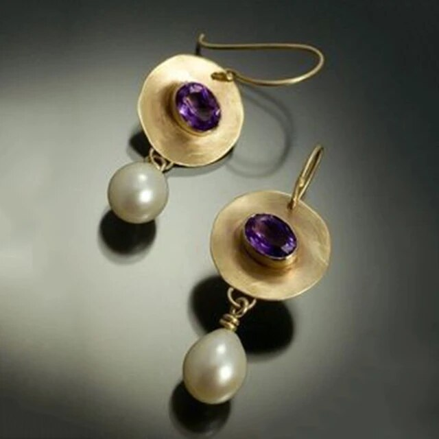 Boucles d'oreilles en perles de zirconium doré vintage et violet