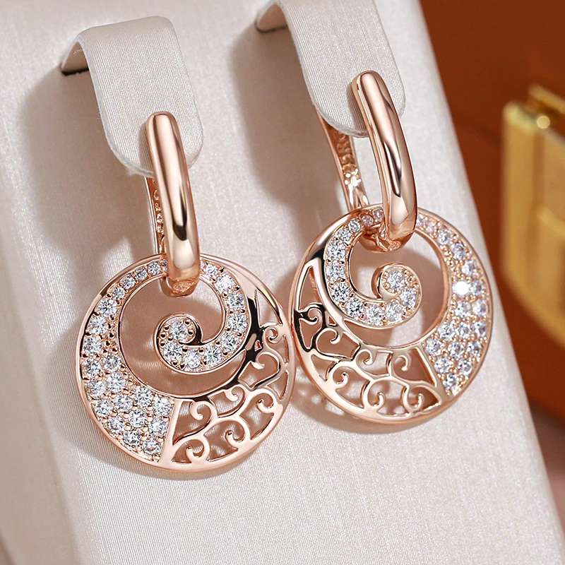 Boucles d'oreilles élégantes en spirale lumineuses