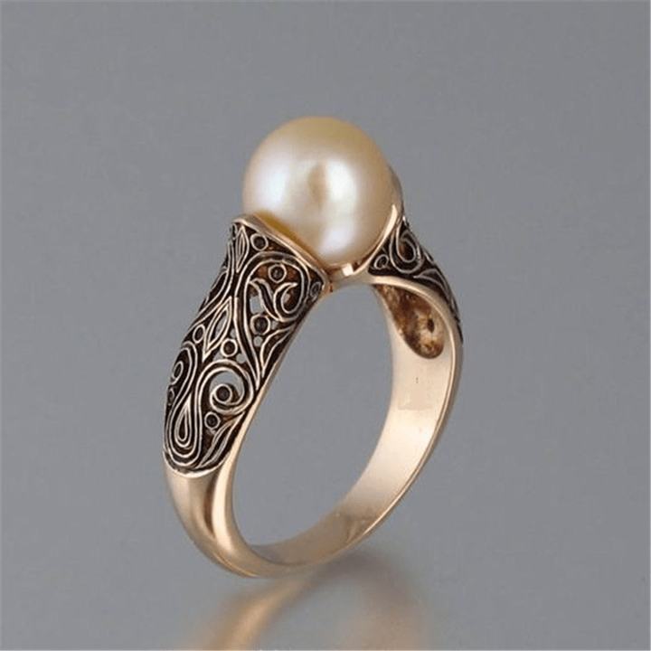 Bague en Or avec Perle Vintage Intemporelle