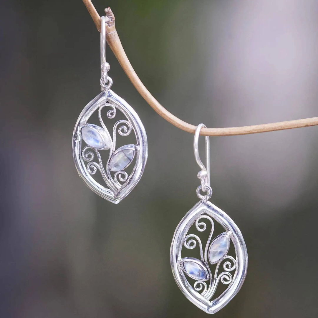 Boucles d'oreilles en zirconium vintage