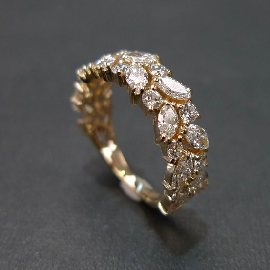 Bague Vintage Dorée Éclatante