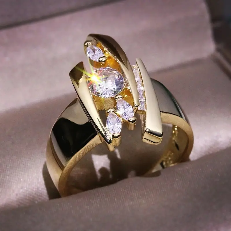 Bague en Zirconium Vintage Doré